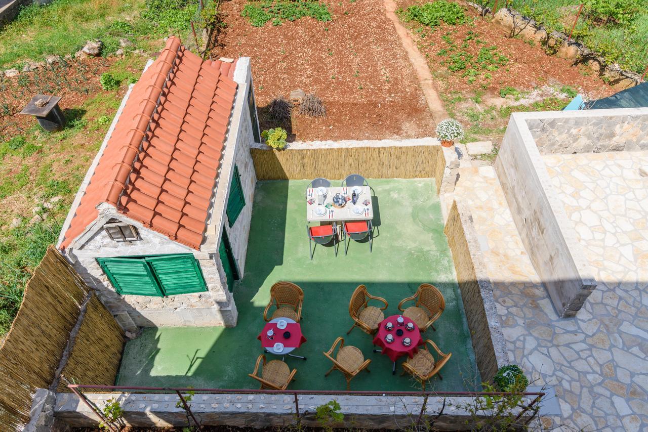 Apartmani Marko I Ana Marina Exterior foto