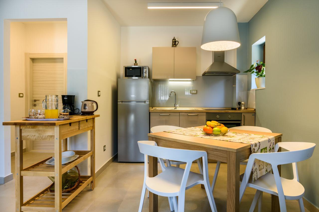 Apartmani Marko I Ana Marina Exterior foto