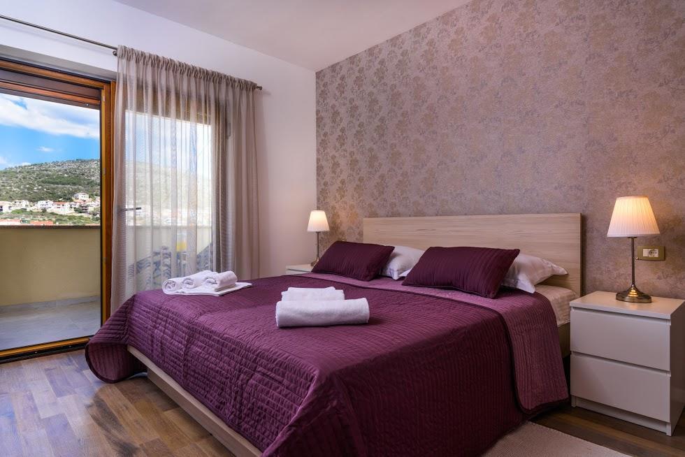 Apartmani Marko I Ana Marina Exterior foto